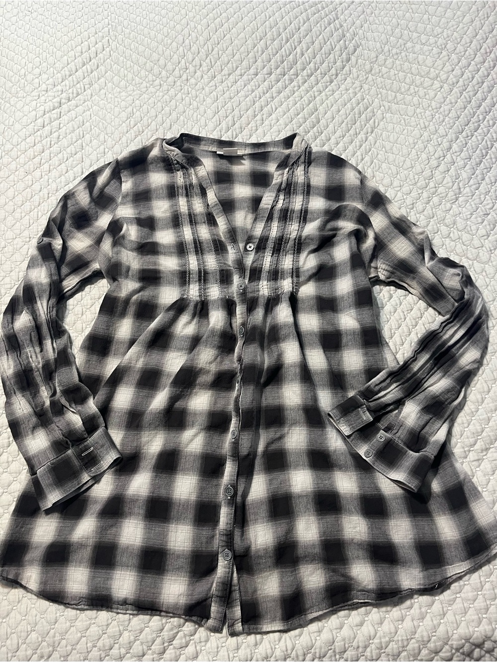 Motherhood Maternity Black and White Plaid Button-Down Maternity Top